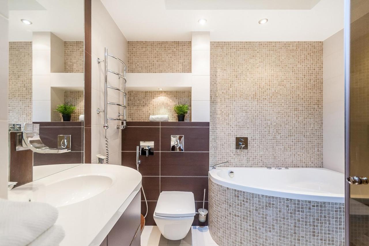 Central Apartment In Gedimino Av By Urban Rent วิลนีอุส ภายนอก รูปภาพ